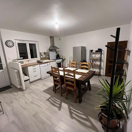 Logement Neuf En Face De La Foret. Acces Cour. Bagnoles de l'Orne Normandie Εξωτερικό φωτογραφία