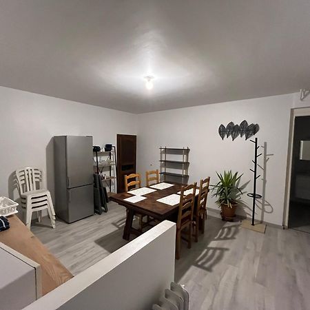 Logement Neuf En Face De La Foret. Acces Cour. Bagnoles de l'Orne Normandie Εξωτερικό φωτογραφία