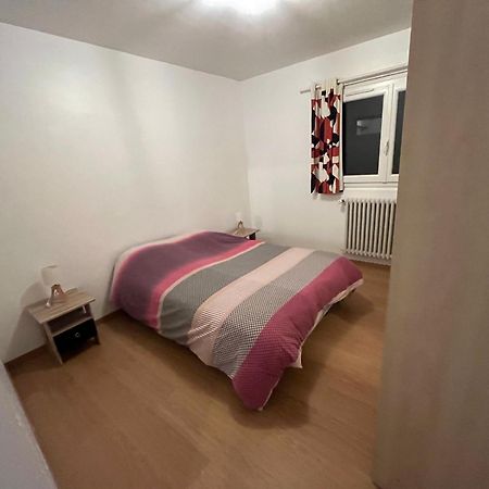 Logement Neuf En Face De La Foret. Acces Cour. Bagnoles de l'Orne Normandie Εξωτερικό φωτογραφία