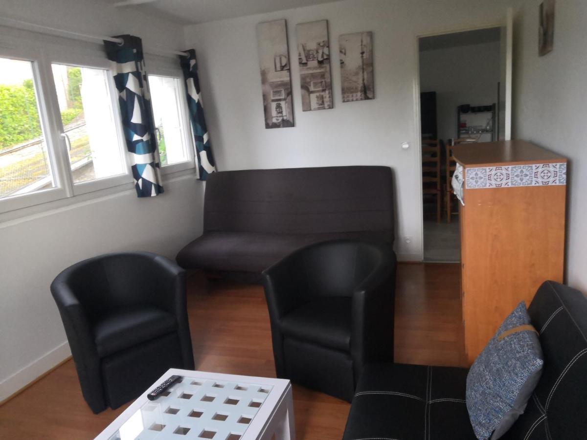Logement Neuf En Face De La Foret. Acces Cour. Bagnoles de l'Orne Normandie Εξωτερικό φωτογραφία